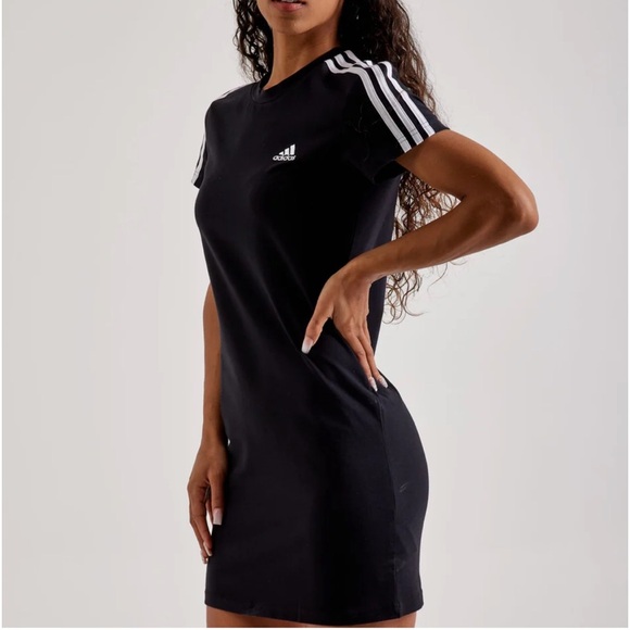 adidas Dresses & Skirts - Adidas trefoil loose fit dress